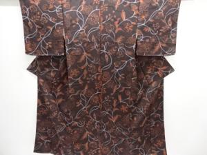 花模様織出し小紋着物